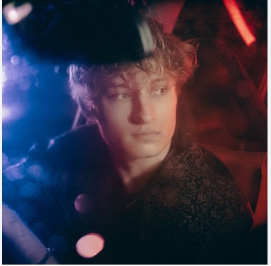 Sleepy Benjamin, "Stuck"