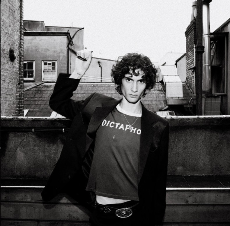 sombr, "we never dated"