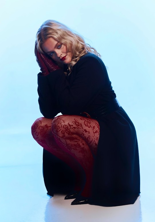 Faith Richards, "Private Star"