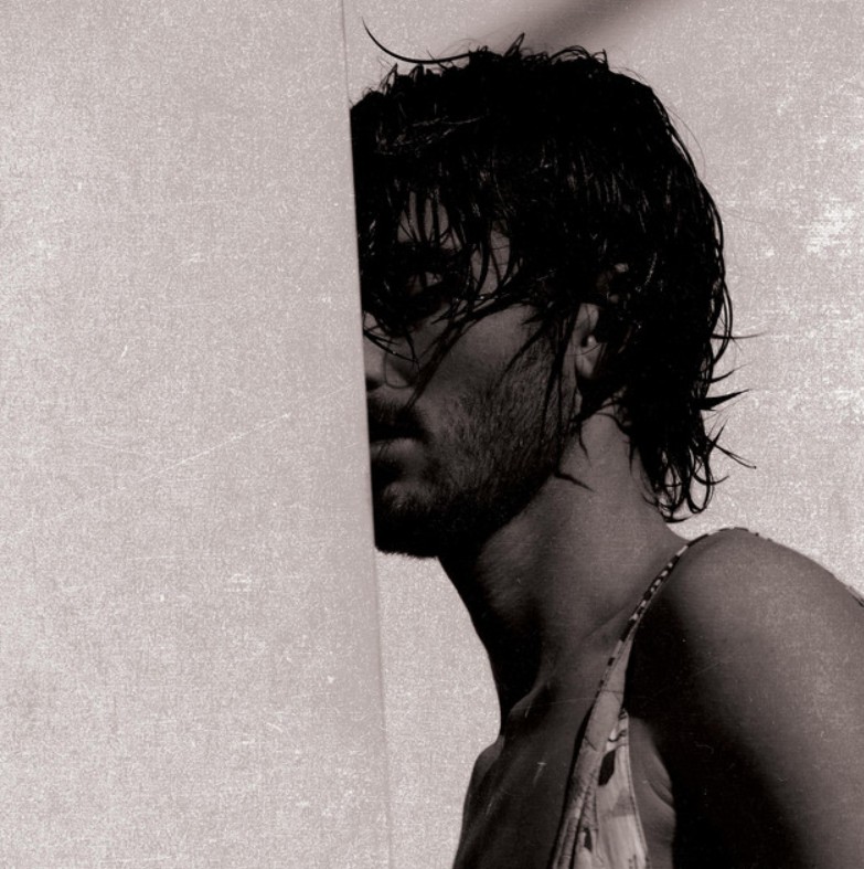 Greyson Chance, "Savanna"