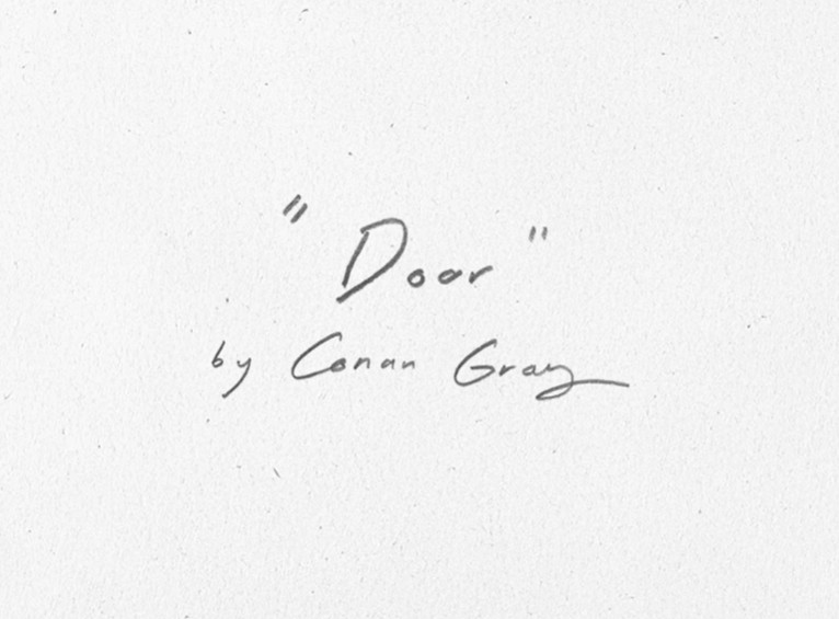 Conan Gray, "Door"